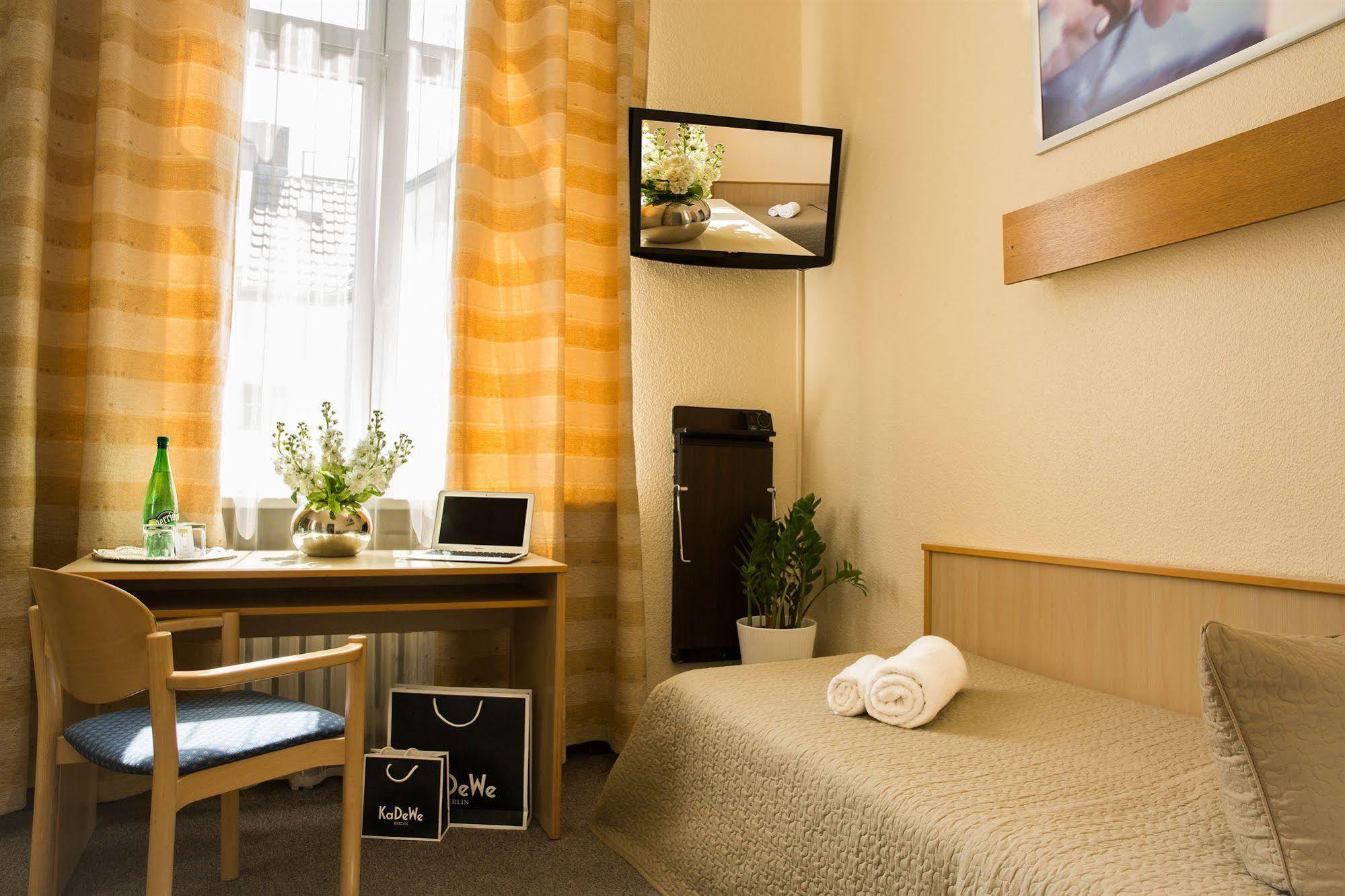 Hotel Comet Am Kurfuerstendamm Berlin Extérieur photo